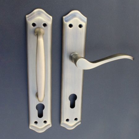 Jaladera-Manija 881 Cuero