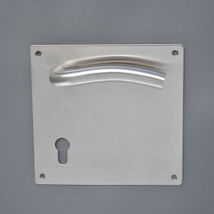 Manijas con Placa 8205 Inox.