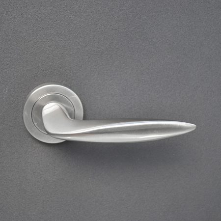 4809 NM Rosetas de Latón