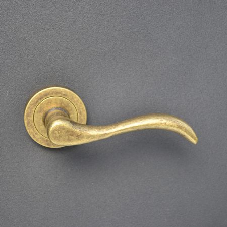 4831 CE Rosetas de Latón